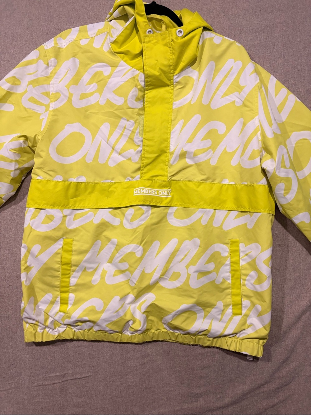 Members Only XL pullover windbreaker. Half zip. Pouch pocket and front pockets